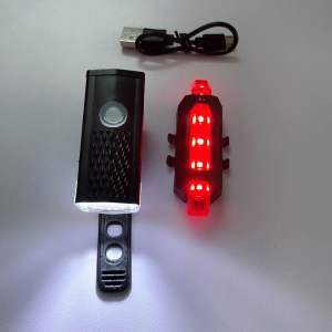 combo đèn trước và đèn sau xe đạp siêu sáng dùng sạc usb