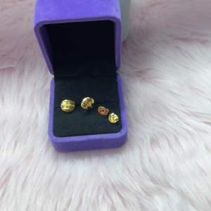 Christmas promo! Stud Earrings Hypoallergenic Gold‼️\\n\\n What Are Hypoallergenic Stud Earrings?\\n\\nHypoallergenic stud earrings are designed to minimize allergic reactions caused by metal sensitivity. They are made from materials that are less likely to cause irritation, making them perfect for those with sensitive skin.\\n\\n Key Features of Hypoallergenic Stud Earrings\\n\\n- Made from hypoallergenic materials like surgical-grade stainless steel, titanium, or nickel-free metals\\n- Available in various styles, shapes, and sizes\\n- Comfortable to wear and easy to maintain\\n\\n Benefits of Wearing Hypoallergenic Stud Earrings\\n\\n- Reduced risk of allergic reactions\\n- Suitable for everyday wear, including sleeping and exercising\\n- Can be worn by people with metal sensitivities\\n\\n Eco-Friendly Gold Earrings: A Sustainable Choice\\n\\nEco-friendly gold earrings are made from recycled or responsibly sourced gold, reducing the environmental impact of jewelry production.\\n\\n How Eco-Friendly Gold Earrings Are Made\\n\\n- Recycled gold is melted down and refined to create new jewelry pieces\\n- Responsible sourcing ensures that gold is mined and processed in an ethical and sustainable manner\\n\\n Why Choose Eco-Friendly Gold Earrings for Christmas\\n\\n- Show your love for the environment this holiday season\\n- Support sustainable jewelry production practices\\n- Give a thoughtful gift that aligns with eco-conscious values\\n\\n Stylish Hypoallergenic Accessories for the Holidays\\n\\nHypoallergenic stud earrings are a perfect addition to any holiday outfit. They can be worn with various accessories to create a festive look.\\n\\n How to Style Hypoallergenic Stud Earrings for Christmas\\n\\n- Pair with a simple necklace and bracelet for a classic look\\n- Add a touch of sparkle with a pair of matching rings\\n- Wear with a bold statement piece, like a chunky necklace or layered bracelets\\n\\n Hypoallergenic Accessories That Complement Stud Earrings\\n\\n- Gold bangles\\n- Pearl necklaces\\n- Beaded bracelets\\n\\n Christmas Promo Jewelry: The Perfect Gift\\n\\nLooking for the perfect gift for your loved ones this holiday season? Our hypoallergenic gold stud earrings are the ideal choice.\\n\\n How to Choose the Right Hypoallergenic Stud Earrings for Your Loved Ones\\n\\n- Consider their personal style and preferences\\n- Think about the occasion for which they will wear the earrings\\n- Choose a pair that complements their skin tone and hair color\\n\\n Christmas Promo Jewelry Ideas for Different Budgets\\n\\n- For a budget-friendly option, consider a pair of simple gold stud earrings\\n- For a mid-range gift, look for earrings with added details like gemstones or intricate designs\\n- For a luxury gift, choose a pair of hypoallergenic stud earrings with diamonds or other precious stones\n}