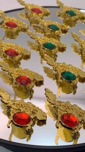 BUY 1❤️ RUBI NG SILANGANAN PIN GET 1 💚ESMERALDA NG SILANGANAN PIN at Php 900 only