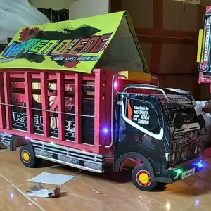Miniatur Truck Oleng Kayu Jumbo Panjang 55 cm Full Lampu dan Terpal