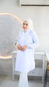 Inara Tunik Basic Putih Polos Jumbo Over Size Terbaru-Bahan Cotton Viscose--Size L XL 4L 6L Termurah