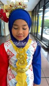 Dang Anum Merdeka Cotton Kebaya