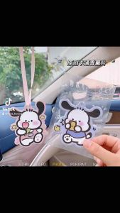 Túi thơm gấu dâu Sanrio treo xe/ tủ quần áo