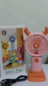 TERBARU - Kipas Mini Fan Genggam Portabel Karakter Tanduk Chao Sheng Cas USB Cocok Untuk Kado Hadiah Kipas Mini Desain Lucu Fan Plastik 7 Bilah - Lazada