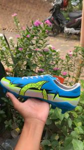 Sepatu bola ortus catalyst raiden biru putih terbaru/sepatu bola ortuseight