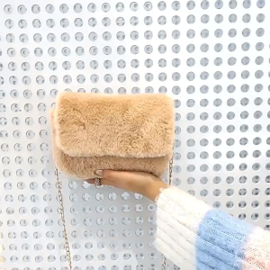 Tas Selempang Wanita Bulu Halus Korea Slingbag Perempuan Kombinasi Rantai Elegant