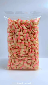 SNACK KILOAN ASTOR PILLOW STRAWBERRY 500 GRAM | CEMILAN MURAH MAKASSAR