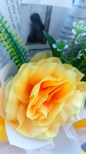 Buket Bunga Palsu Kuning Minimalis || Uk. Medium || Gift