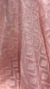 Vải voan ép hoa văn nổi màu hồng phấn mềm nhẹ(khổ 1m5)may đầm váy áo kiểu áo dài thời trang