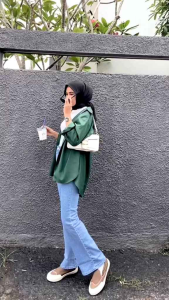 Celana Cutbray Jeans Wanita Terbaru - Highwaist Cutbray Jeans Wanita - Celana Jeans Wanita Jumbo