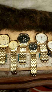 JAM TANGAN RANTAI KUNING PRIA/WANITA TERBARU /TANGGAL AKTIF/COD/JAM RANTAI MODEL KEKINIAN