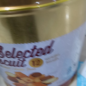 Monde Selected Biscuit 800gr/Biskuit Monde Selected 12 Variants Gold Kaleng