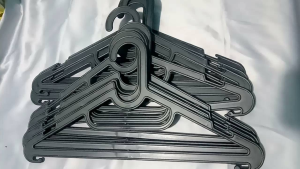 Hanger Laundry Tebal: Jual Lusinan