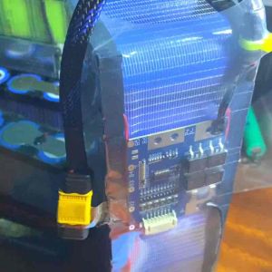 แบตเตอรี่ Lifepo4 32700 6s 12000mah 2p พร้อมที่ชาร์จตัวใหญ่ 2ah เหมาะสำหรับตู้ลำโพงบลูทูธ งาน Diy แอมป์ tb-21mt-21aptx1aptx2และรุ่นอื่นๆ