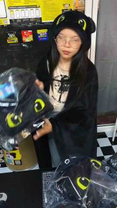 ผ้าห่มฮู้ดมังกรเขี้ยวกุด ผ้าคลุมเขี้ยวกุด ฮู้ดผ้าห่มเขี้ยวกุดและเพลิงนวล Toothless and Light Fury (ไซส์ผู้ใหญ่110*150cm. ) งานลิขสิทธิ์แท้มีป้ายย