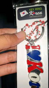 Oleh oleh gantungan kunci korea souvenir keychain seoul