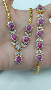 สร้อยชุดคอและมือพลอยลิลลี่สตาร์ และโอปอ ล้อมเพชร CZ ชุบทองไมครอนหน้าทองคำขาว