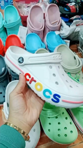 รองเท้าแตะลำลอง แฟชั่น สไตล์ Crocs LiteRide Clog สุดฮิต น้ำหนักเบา ใ...