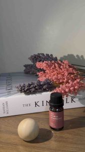 Zens 10ml Essential Oil with Aroma Cap - Floral Woody Blend | Sandalwood Lavender Freesia 薰衣草 弗里西亚 檀香 香雪兰 花卉木质混合植物精油