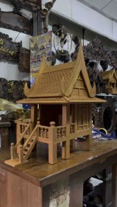 ศาลไม้สัก สีสักทอง ขนาดใหญ่ สูง 60 cm.