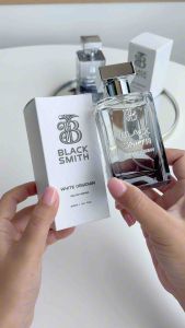 น้ำหอมผู้ชาย BLACK SMITH (White Obsidian) 50ml กลิ่นสะอาดอบอุ่น หรูหรา มีเสน่ห์ เพิ่มออร่า ดึงดูดทุกสายตาในระยะประชิด