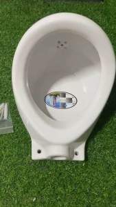 Bồn tiểu nam treo tường – Sứ trắng sáng Thái Bình – Kèm ốc treo – Lắp đặt dễ dàng