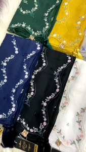 Hijab segiempat R139 Paris sakura