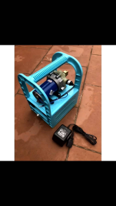 Bộ máy đôi 12v sinleader kèm đổi nguồn 12v 10a có hộp đựng quai sách tiện dụng phun thuoc tưới cây tưới hoa