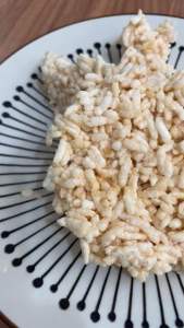 [COD] RENGGINANG DAN RENGGINING MENTAH ISI 22 PCS DIJAMIN BEUKAH ALIAS MEKAR ASLI PRODUKSI GUNUNG CIKURAY