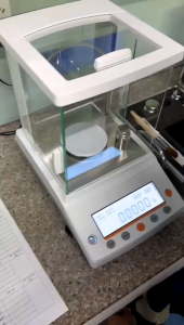 Timbangan Analitik Akurat 220gr 0.00001gr: Pemilihan & Penggunaan