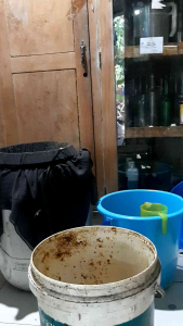 Madu Liar Asli Murni Full Nektar 1 kg - Madu Murni Tanpa OLAHAN/CAMPURAN - PIRT Nomor 109331801327521 - Lulus Uji Laboratorium Pangan (Jawa Tengah) - Free Bubblewrap