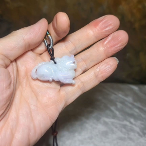 Premium Type A Jadeite light lavender light green Qilin Jade pendant (with certificate) 优质翡翠淡紫淡绿麒麟吊坠(带证书)