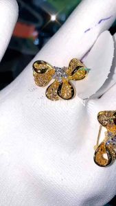 ZHULIAN KERONGSANG VINTAGE RIBBON PETALS (🎁+WARRANTY SEUMUR HIDUP)💜 - BROOCH/PIN TUDUNG