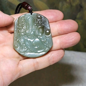 Premium natural untreated brownish greenish Nephrite Guan Gong pendant (with certificate) [Natual Crystal] 和田玉且未料青白糖玉关公吊坠(带证书)