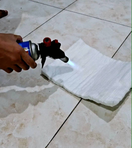 Gaspul Knalpot Motor Glasswool Motor Racing Gaswool Kenalpot Racing Putih Anti Bakar 24x30x1.2 cm. Peredam suara knalpot