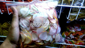 kerupuk bawang warna mentah