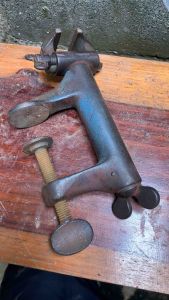 Billings &Spencer Co.  Usa Antiques hand vise  ปากกาจับเหล็กยูเอส เก่าโบราณ