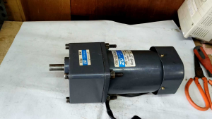 ac motor gearbox