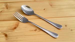 CMA ช้อนส้อนสแตนเลส (ยาว 18.5cm) สแตนเลสเกรดพรีเมี่ยม มีน้ำหนัก สีเงิน