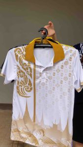 เสื้อโปโลใส่ทำงาน สุภาพเรียบร้อย ลายดอกรักราชกัญญา