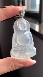 18K Icy Golden Sprinkles Jadeite Buddha Pendant🙏🏻!