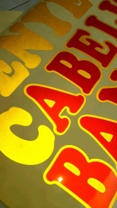 Stiker Cutting Perhuruf Bahan Menyalan Ukuran 10cm