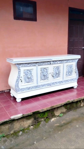 Bufet ukir biola kayu jati cat duco