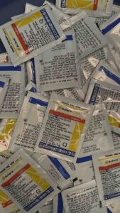 Combo 100 gói tặng 1 gói hạt giống bất kỳ Thuốc trừ sâu ACTARA 25WP lưu dẫn hạn chế rửa trôi trừ bọ trĩ rầy rệp gói 1g dễ dàng sử dụng - NN Moon và Sun