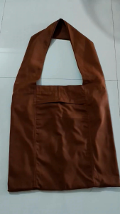 ย่ามพระ ย่ามจิ๋ว ผ้าโทเรหนา ความกว้าง5นิ้ว ความสูง11นิ้ว ย่ามกิจนิมนต์พระ