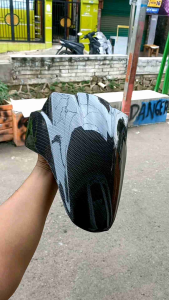 Spakbor Depan Skywave Karbon: Pilihan Aksesori Mobil Berkualitas