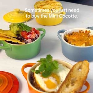 Le Creuset Authentic MINI STONEWARE Round Cocotte 8oz 250ml Made in Thailand Bakeware