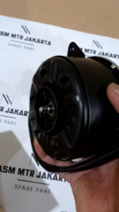 MOTOR EXTRA FAN RADIATOR SUZUKI APV DENSO MOBIL ORIGINAL