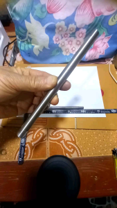 เครื่องชื่อ 304 ยาว 20 ซม. ต็าปเกลียวสองข้าง 1 และ 2 หุน