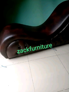 Sofa Kamasutra Mewah Jati: Desain Elegan & Berkualitas Tinggi